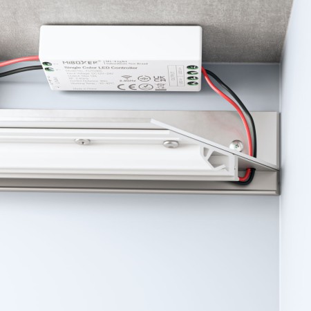 Preview: Befestigungsprofil mit LED-Profil